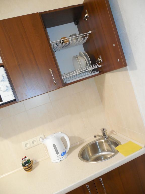Volodarsky Apartment Charkov Buitenkant foto