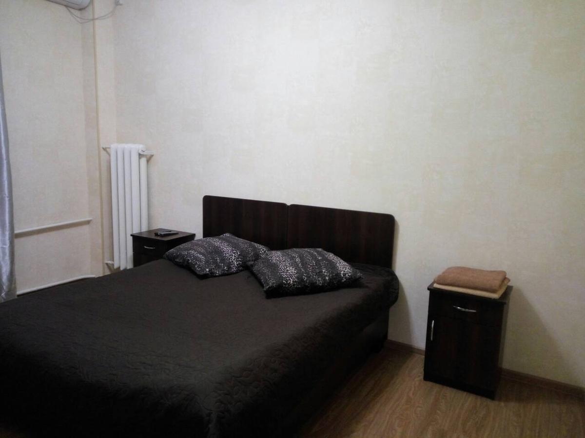 Volodarsky Apartment Charkov Buitenkant foto